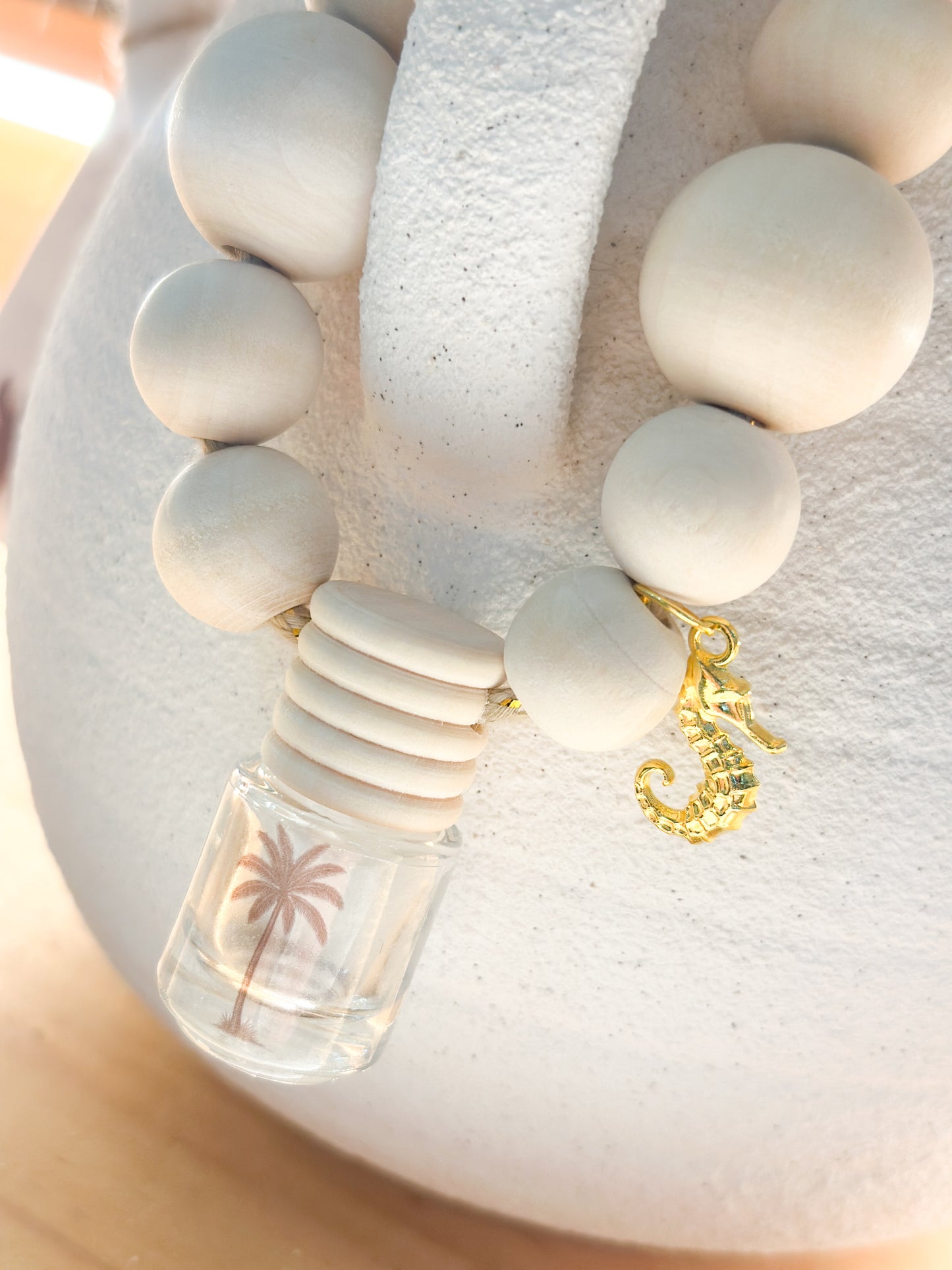 Car Diffuser | Gold Seahorse