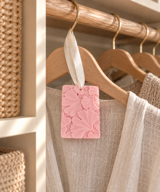 Tigerlily By The Sea | Hanging Fragrance Tablet | Floral